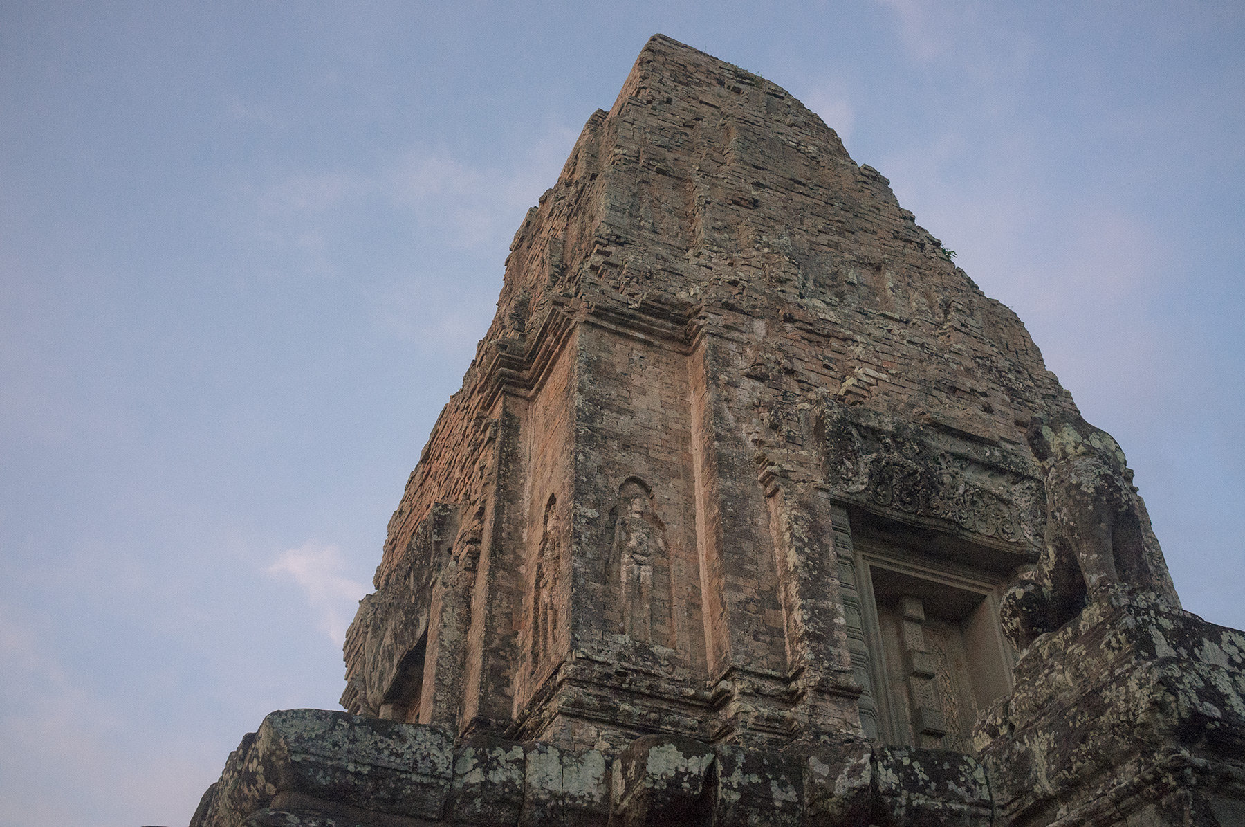 sunrise angkor wat